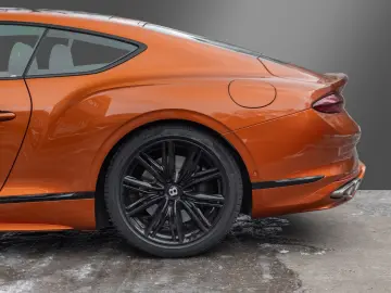 BENTLEY GT V8 Hybrid Mulliner 1st Edi Black B&O Head-Up