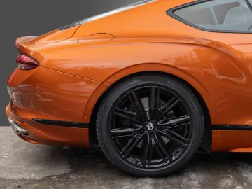 BENTLEY GT V8 Hybrid Mulliner 1st Edi Black B&O Head-Up