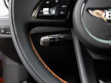 BENTLEY GT V8 Hybrid Mulliner 1st Edi Black B&O Head-Up