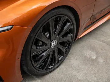 BENTLEY GT V8 Hybrid Mulliner 1st Edi Black B&O Head-Up