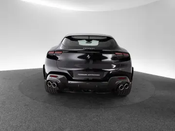 FERRARI Purosangue