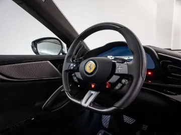 FERRARI Purosangue