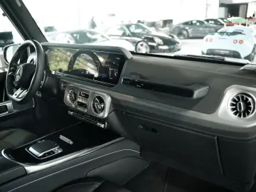MERCEDES-BENZ G 63 AMG  Magno  MwSt.  MY25   22Zoll  Night