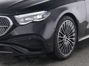 MERCEDES-BENZ E 220 d AMG-Plus Superscreen AHK MEMORY 20