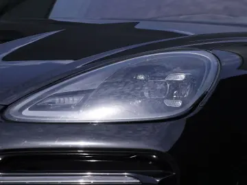 PORSCHE Cayenne E-Hybrid Coupe Platinum Edition Head-Up