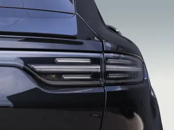 PORSCHE Cayenne E-Hybrid Coupe Platinum Edition Head-Up