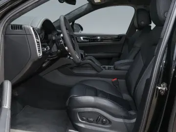 PORSCHE Cayenne E-Hybrid Coupe Platinum Edition Head-Up
