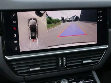 PORSCHE Cayenne E-Hybrid Coupe Platinum Edition Head-Up