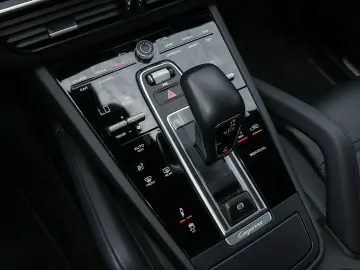 PORSCHE Cayenne E-Hybrid Coupe Platinum Edition Head-Up