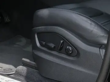 PORSCHE Cayenne E-Hybrid Coupe Platinum Edition Head-Up