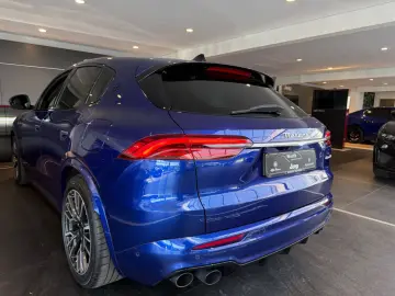 MASERATI Grecale Modena Panorama Head Up Sonus