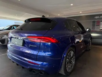 MASERATI Grecale Modena Panorama Head Up Sonus