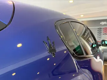 MASERATI Grecale Modena Panorama Head Up Sonus