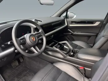 PORSCHE Cayenne E-Hybrid Pano. AHK Luftfed. 22  BOSE Inn