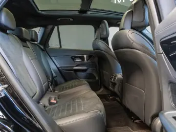MERCEDES-BENZ GLC 200  AMG Night Pano Digital Memory…