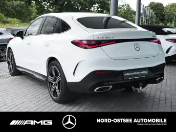 MERCEDES-BENZ GLC 220 d 4M AMG DISTRO PANO ADV. 360 …
