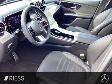 MERCEDES-BENZ GLC 300 d 4M Cp AMG Night Pano AHK Kamera