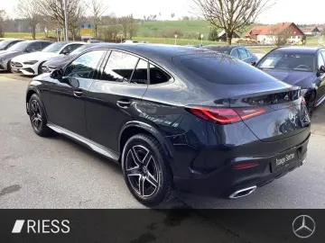 MERCEDES-BENZ GLC 300 d 4M Cp AMG Night Pano AHK Kamera