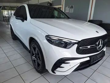 MERCEDES-BENZ GLC 220d AMG Coupe Pano Kamera Standh. AHK