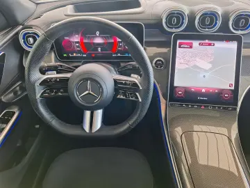 MERCEDES-BENZ GLC 220d AMG Coupe Pano Kamera Standh. AHK