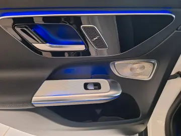 MERCEDES-BENZ GLC 220d AMG Coupe Pano Kamera Standh. AHK