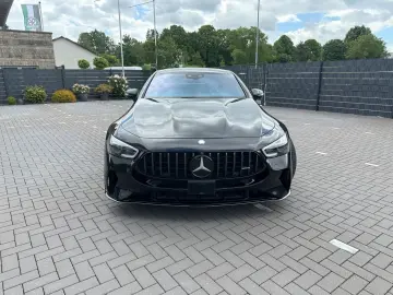 MERCEDES-BENZ 4-trg 63 S E Performance 3D AERO Carbon