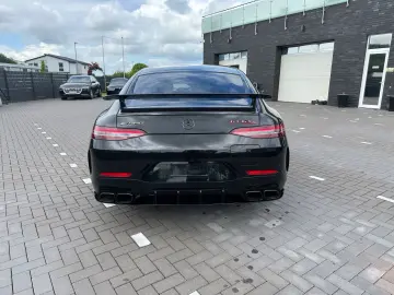 MERCEDES-BENZ 4-trg 63 S E Performance 3D AERO Carbon