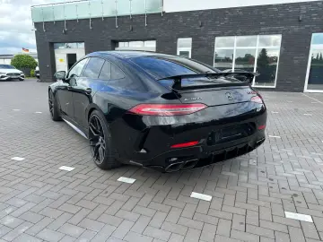 MERCEDES-BENZ 4-trg 63 S E Performance 3D AERO Carbon