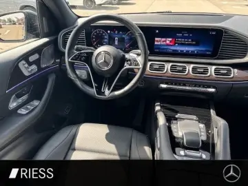 MERCEDES-BENZ GLE 450 4M AMG Sport Night Distr Pano …