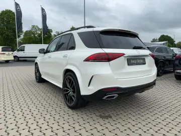MERCEDES-BENZ GLE 400 d 4M AMG NIGHT AIRMATIC AHK PA…