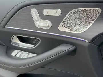 MERCEDES-BENZ GLE 400 d 4M AMG NIGHT AIRMATIC AHK PA…
