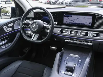 MERCEDES-BENZ GLE 450 d 4M AMG Night Distronic Pano …