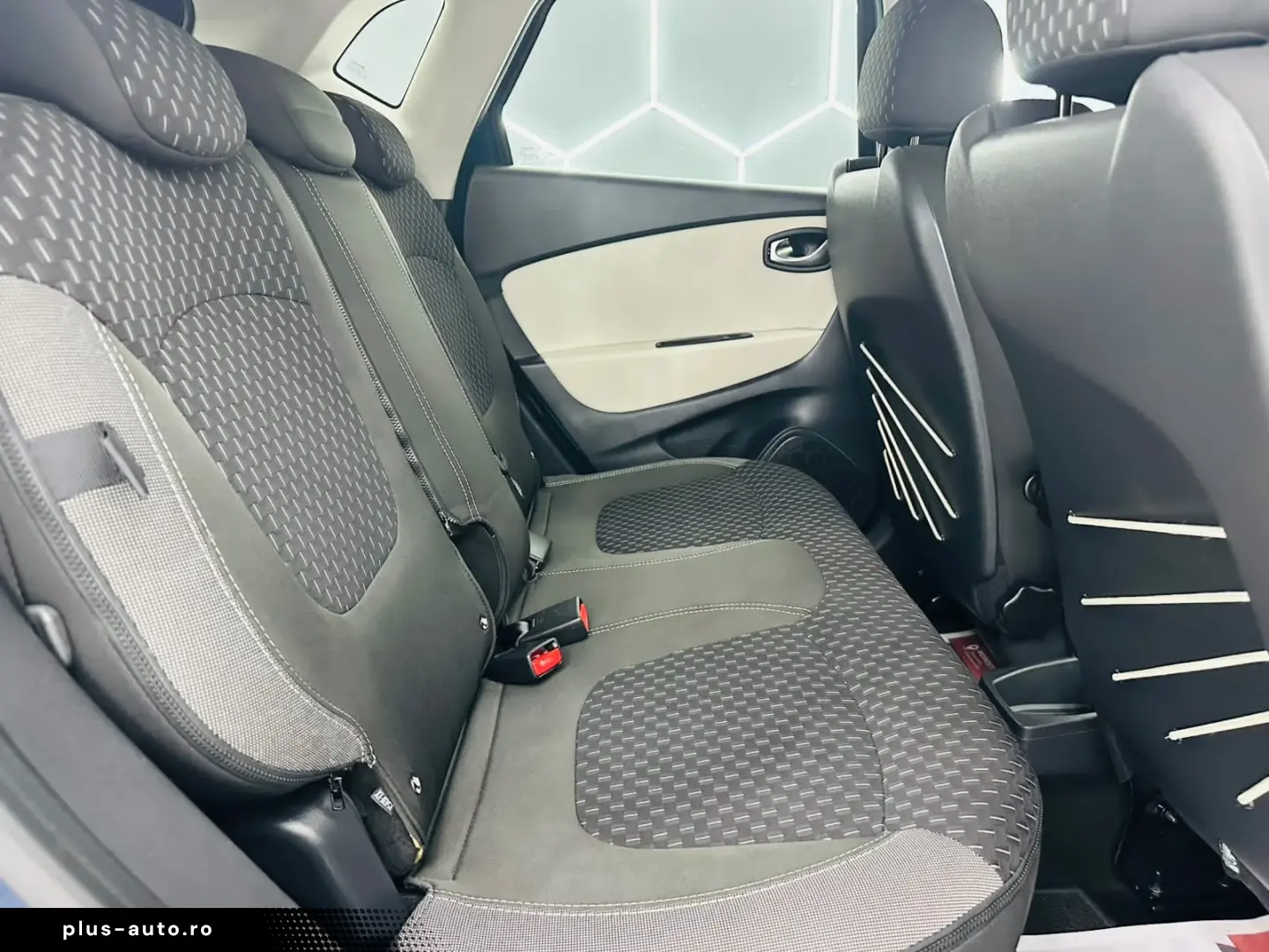 RENAULT CAPTUR 2018 1.5D E6 Garantie 12 Luni Rate Avans 0 Do