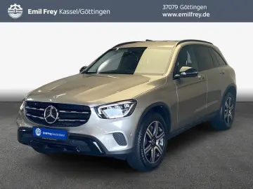 MERCEDES-BENZ GLC 200 4M Exclusive Night Wide Distro…