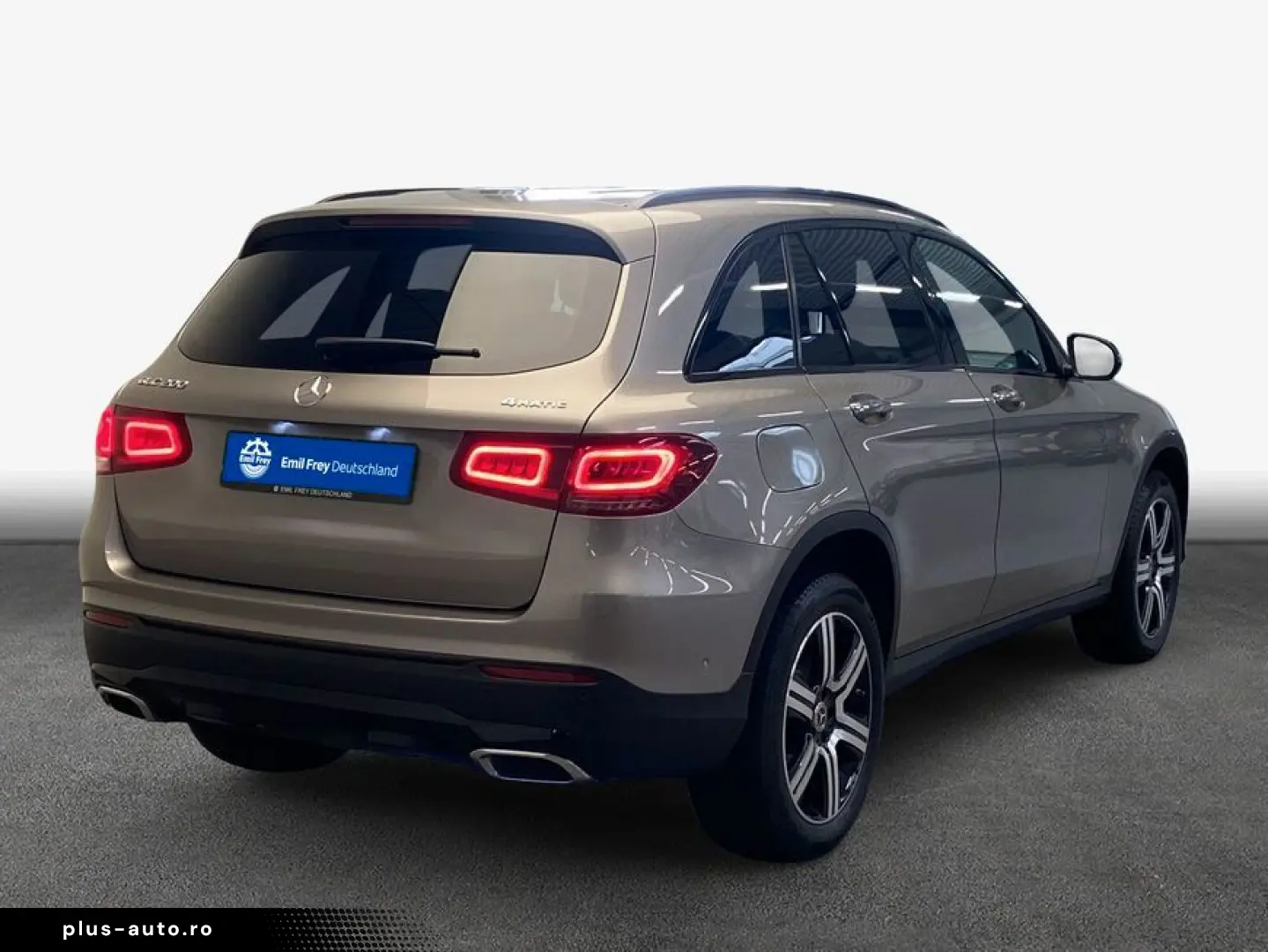 MERCEDES-BENZ GLC 200 4M Exclusive Night Wide Distro&hellip;