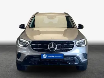 MERCEDES-BENZ GLC 200 4M Exclusive Night Wide Distro…