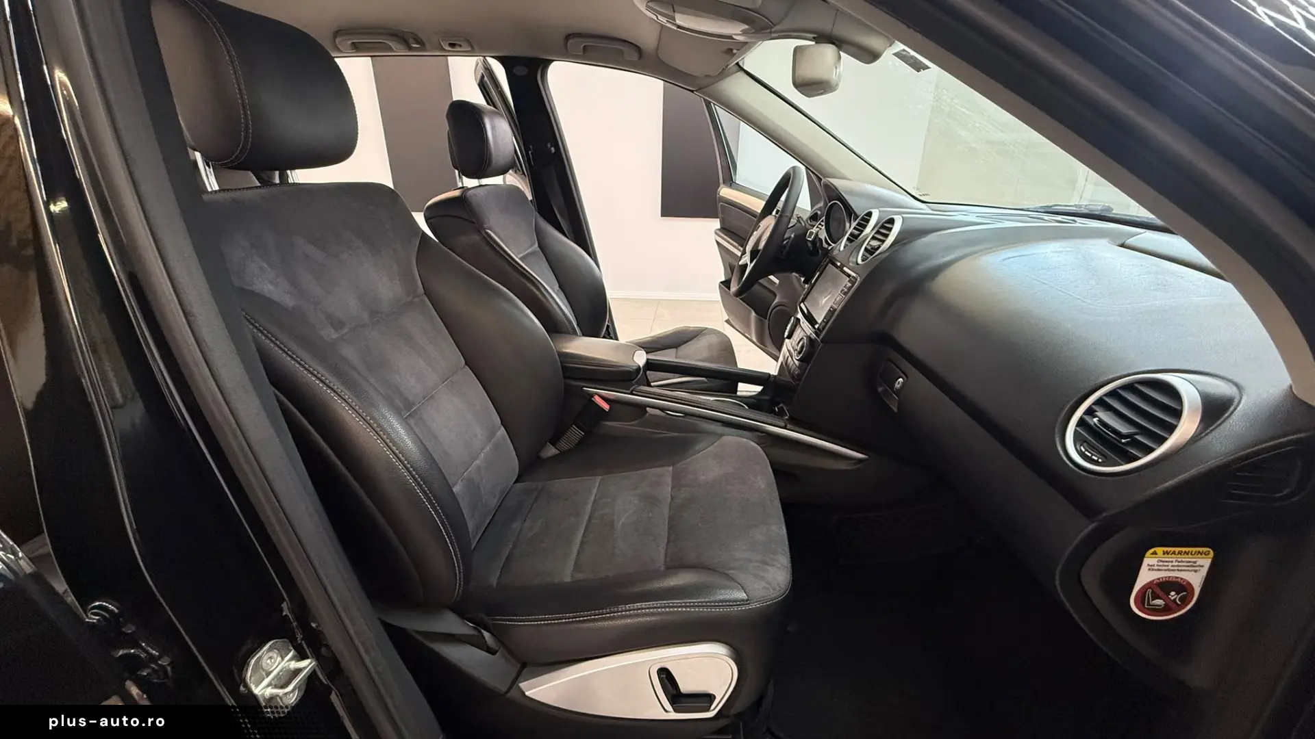 Mercedes-Benz ML 320