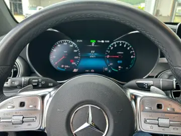 MERCEDES-BENZ GLC 300 e 4M AMG 19'' LED 36…