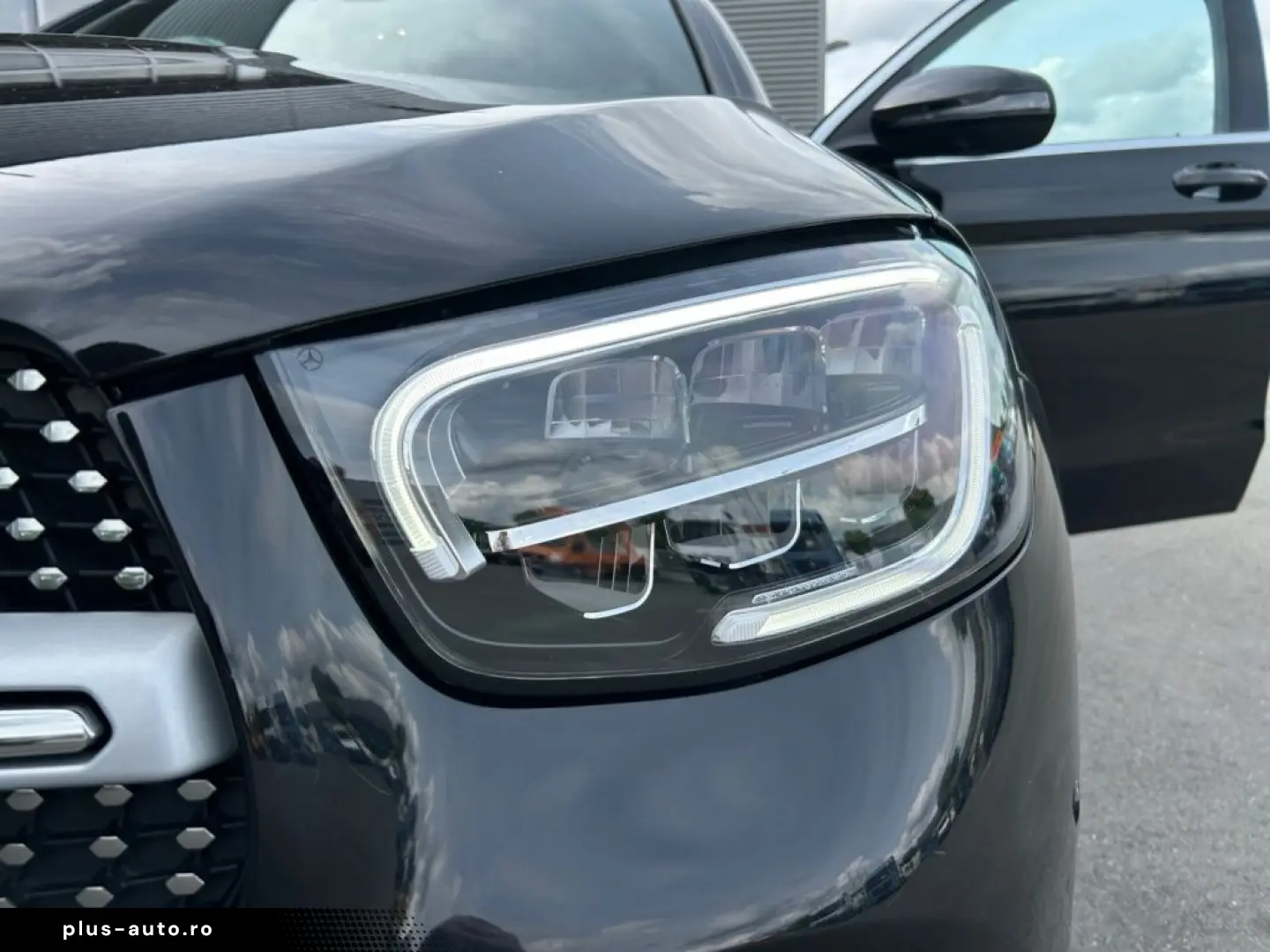 MERCEDES-BENZ GLC 300 e 4M AMG 19'' LED 36&hellip;