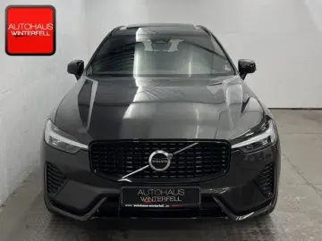 VOLVO XC60 B5 AWD PLUS DARK PANO GOOGLE MEMO KRISTALL