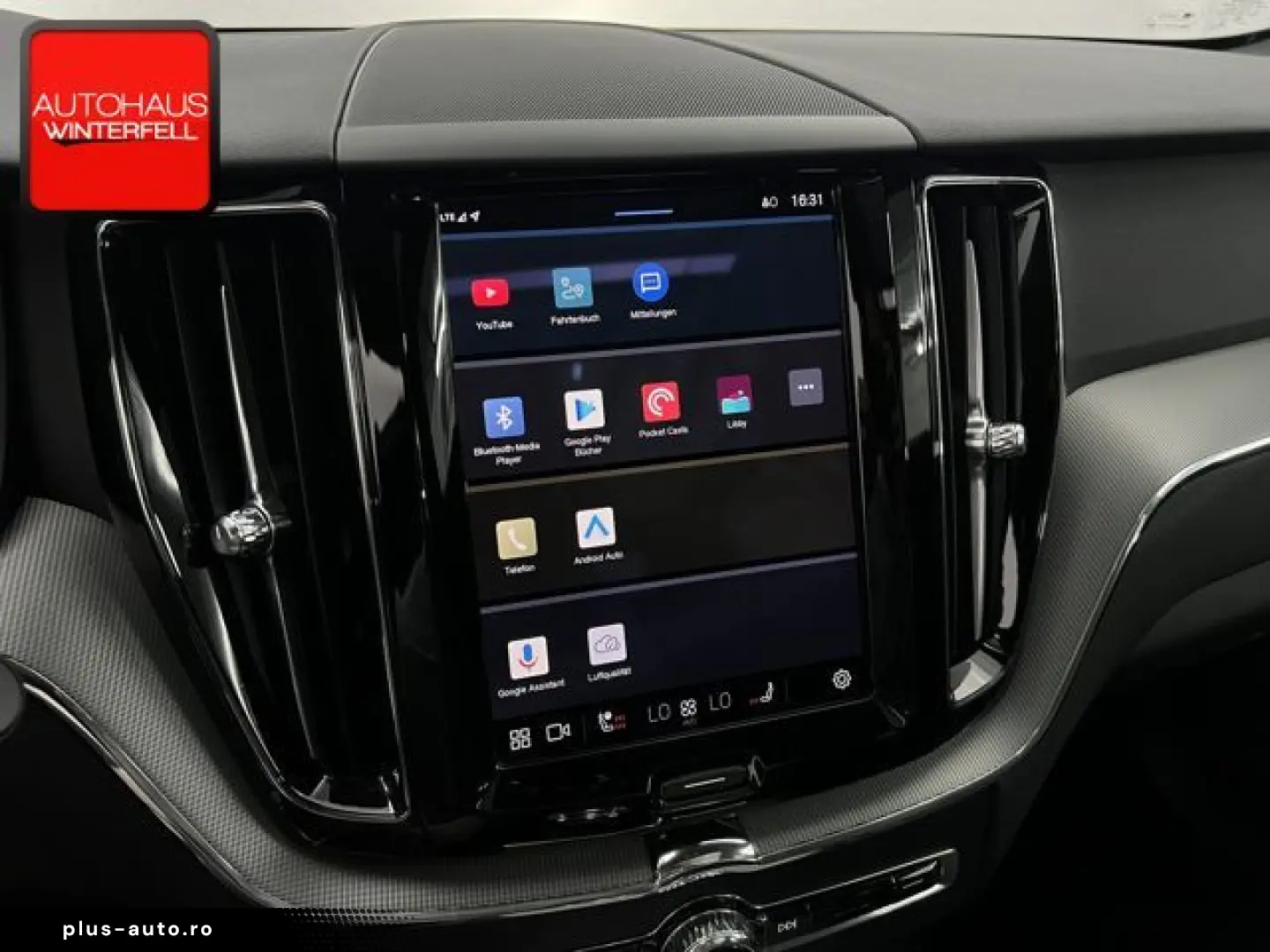 VOLVO XC60 B5 AWD PLUS DARK PANO GOOGLE MEMO KRISTALL