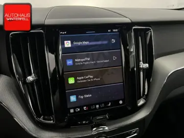 VOLVO XC60 B5 AWD PLUS DARK PANO GOOGLE MEMO KRISTALL