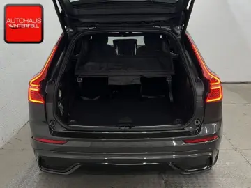VOLVO XC60 B5 AWD PLUS DARK PANO GOOGLE MEMO KRISTALL