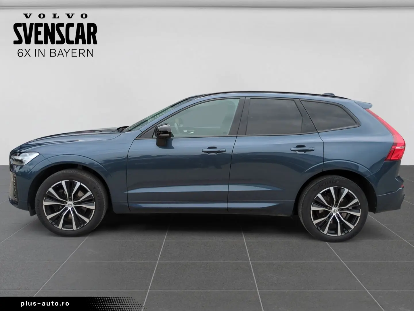 VOLVO XC60 Plus Dark AWD El. Panodach Digitales Cockpi