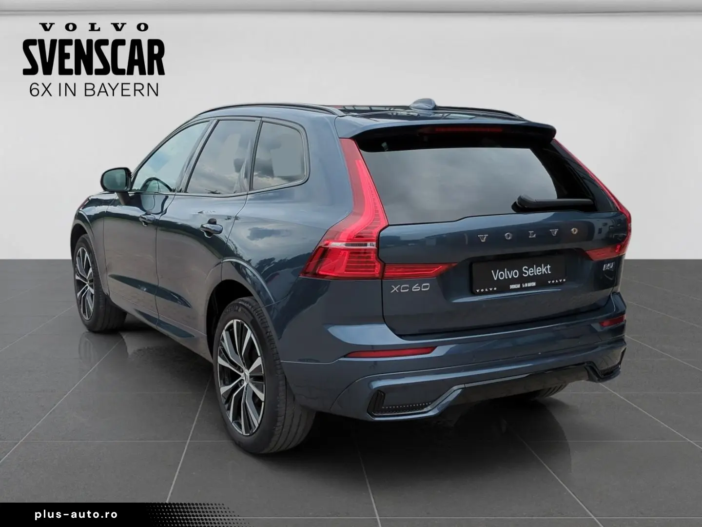 VOLVO XC60 Plus Dark AWD El. Panodach Digitales Cockpi