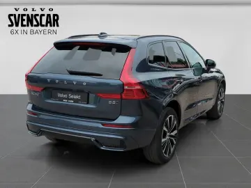 VOLVO XC60 Plus Dark AWD El. Panodach Digitales Cockpi