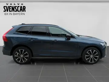 VOLVO XC60 Plus Dark AWD El. Panodach Digitales Cockpi