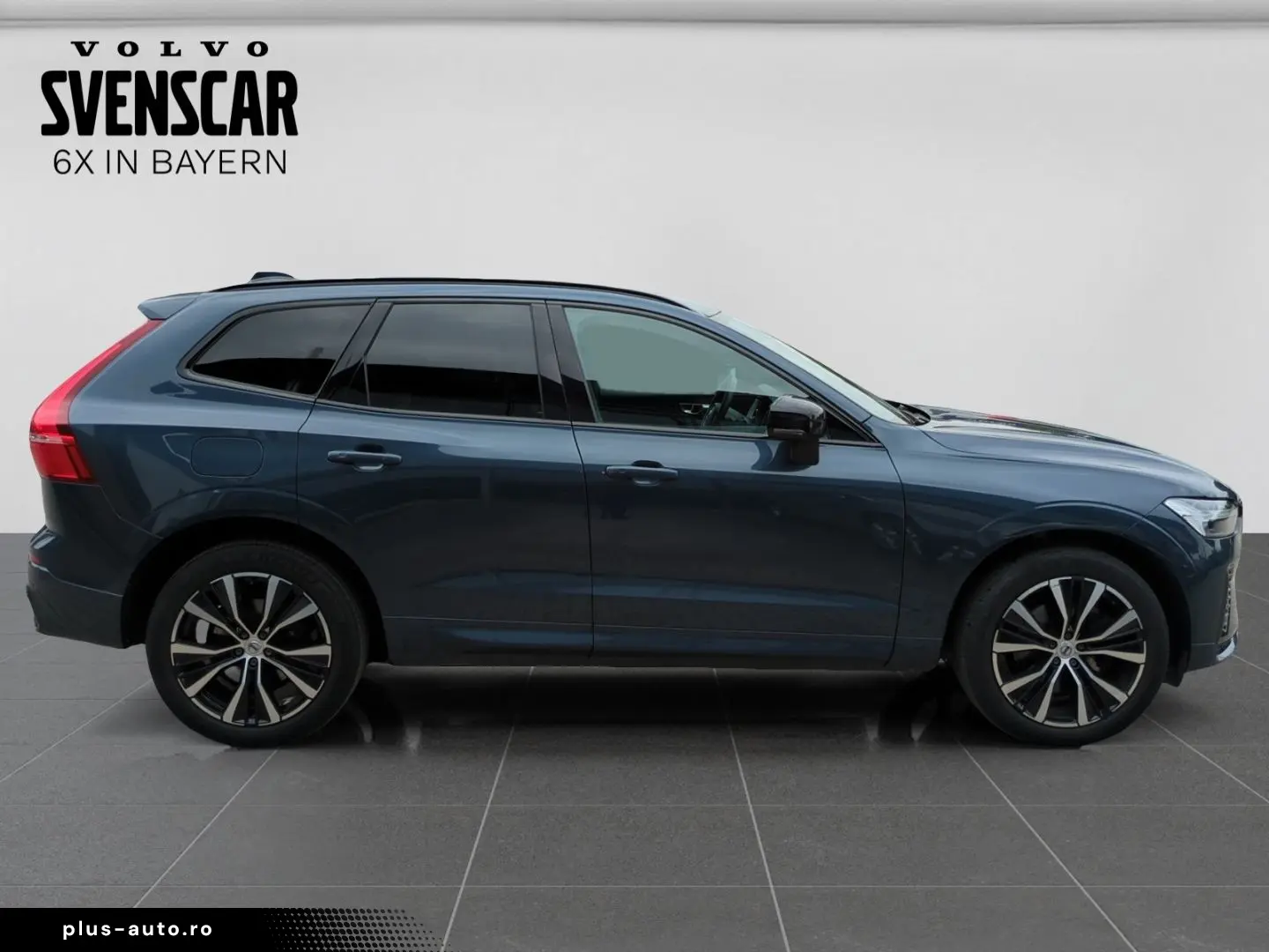VOLVO XC60 Plus Dark AWD El. Panodach Digitales Cockpi