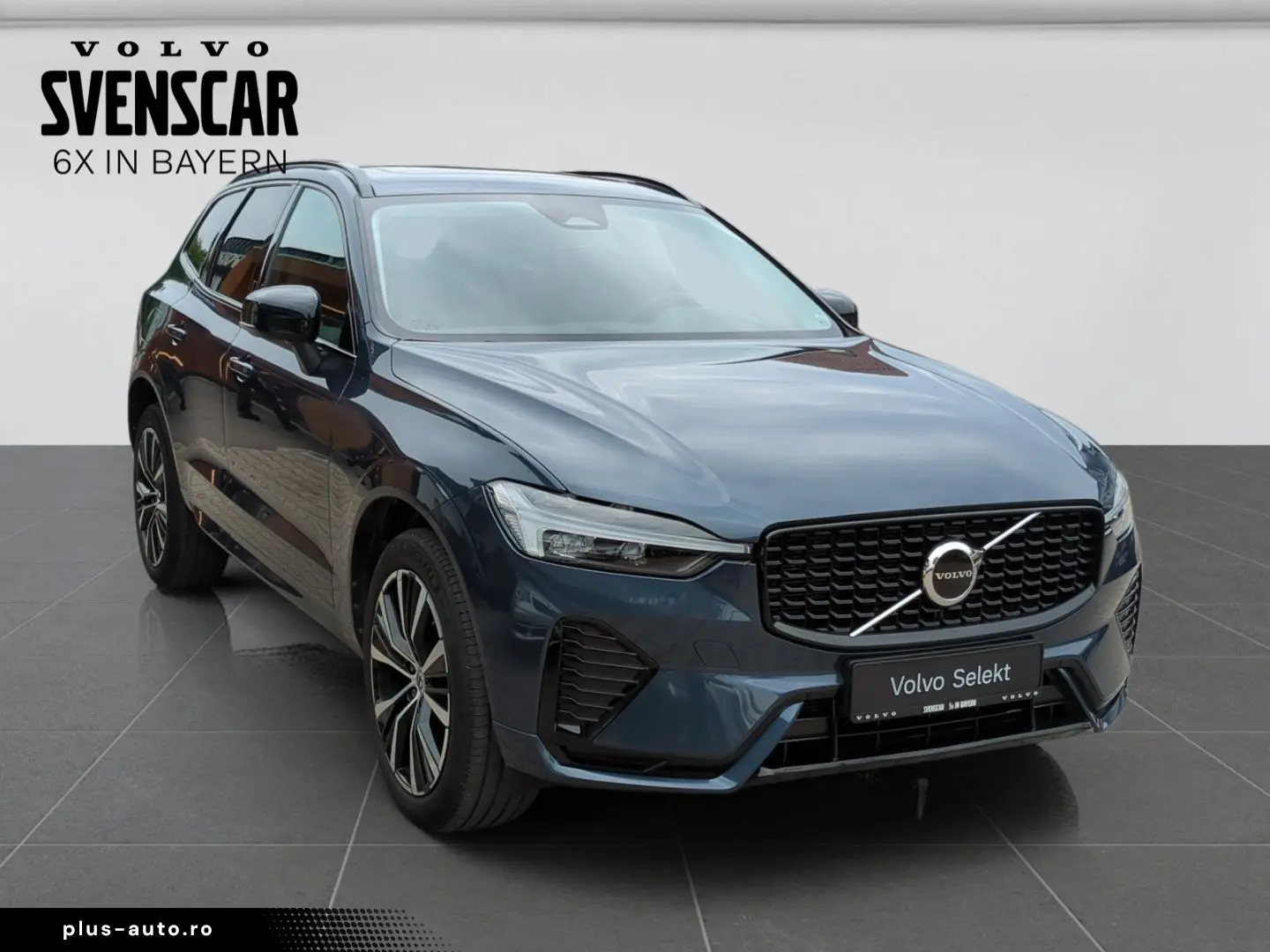VOLVO XC60 Plus Dark AWD El. Panodach Digitales Cockpi