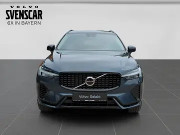 VOLVO XC60 Plus Dark AWD El. Panodach Digitales Cockpi
